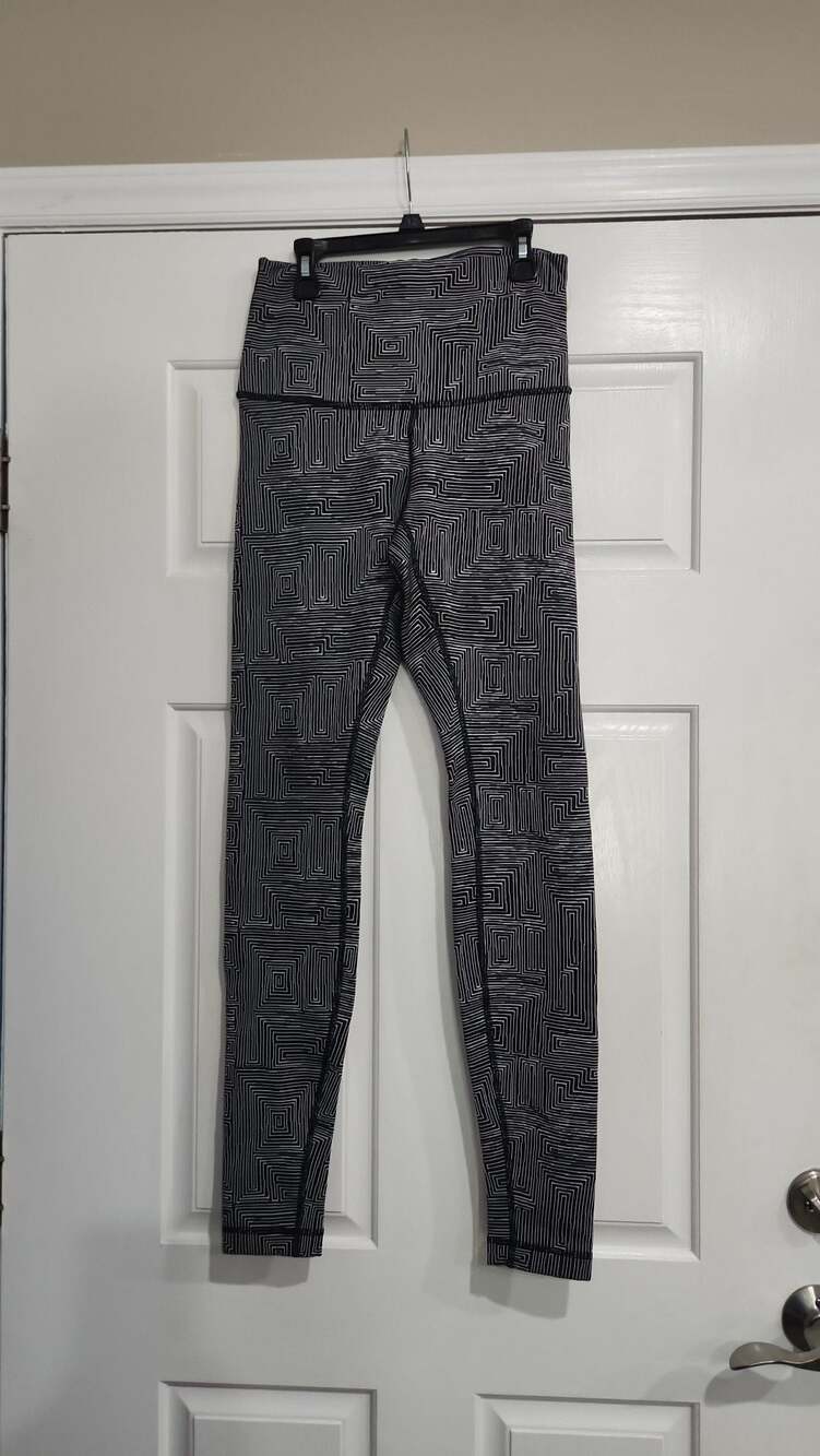 Lululemon Wunder Under High-Rise Leggings Maze Jacquard Black White Size 6